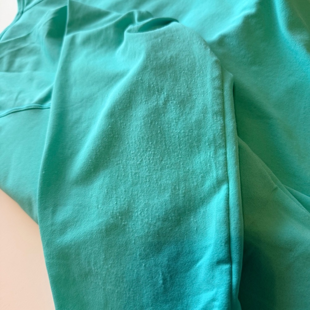 Coolibar LumaLeo Long Sleeve T-Shirt with Thumbholes in Blue Curacao size XXL - Picture 13 of 15